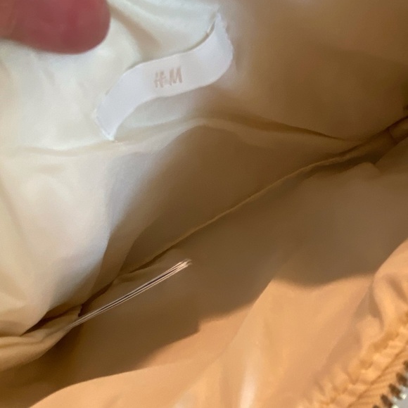 H&M Textured Cotton Weave Shoulder Bag - Picture 10 of 12